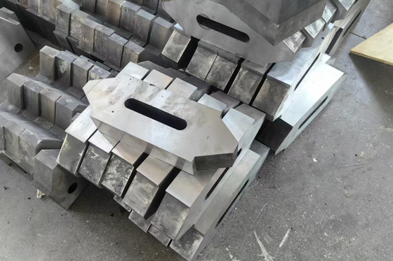 D2 Material Cuchilla de triturador de eje único para el reciclaje de neumáticos