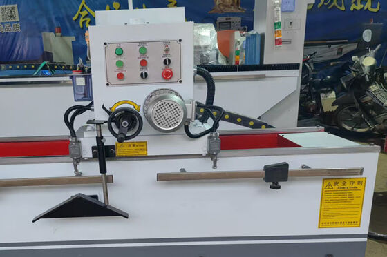 Máquina automática de afilado de cuchillas de 3000 mm que trabaja con alta precisión