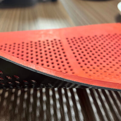 Tapete de goma anti-atasco de 8 mm de grosor con agujeros rectangulares para cribado en seco y húmedo