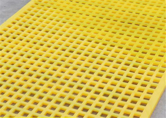 Varios tamaños de panel malla de pantalla de poliuretano modular con marco de acero incrustado para el lavado de carbón